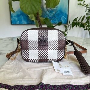 Tory Burch McGraw Woven Plaid Camera Bag Crossbody   Cold Brew Brown White